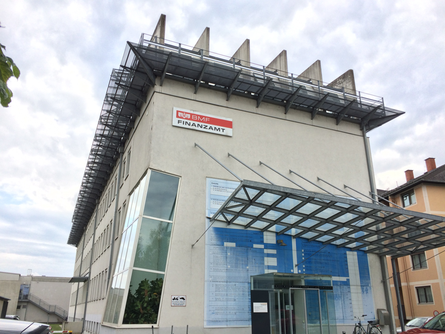 Leibnitz Finanzamt © Helmut Bolesch